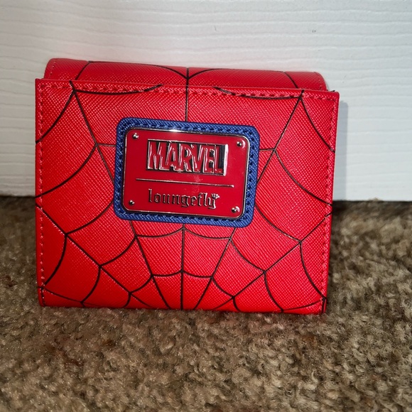 NWOT Loungefly Spider-Man Wallet - Picture 2 of 5